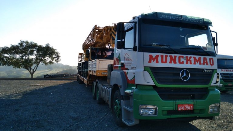 transporte de máquinas